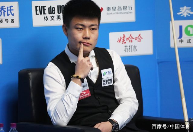 整个球队的 整个球队的