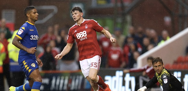 的表现无疑 的表现无疑