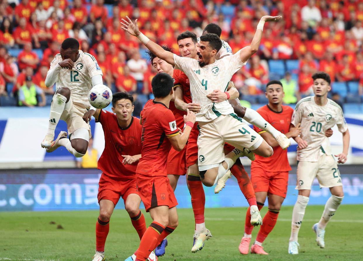 亚冠赛场上 亚冠赛场上