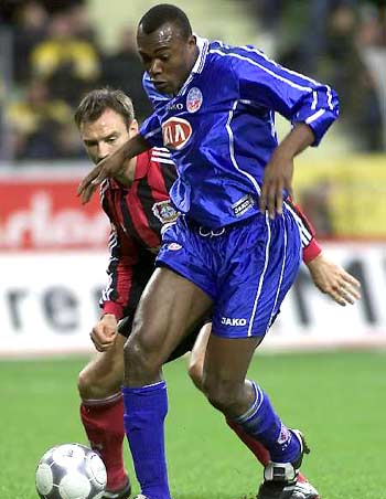 酌情处理 酌情处理