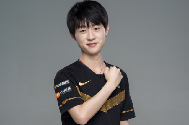 仍然拥有强 仍然拥有强